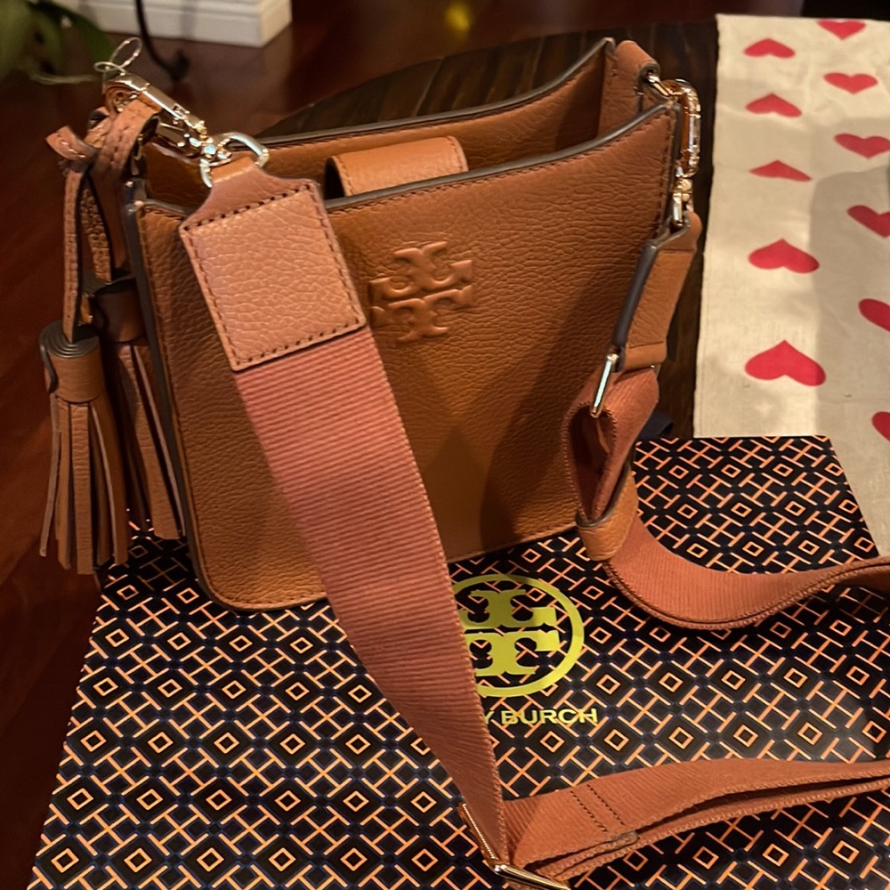 Tory Burch Crossbody purse